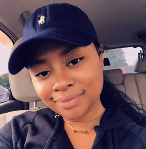 Meet your Posher, Bethany